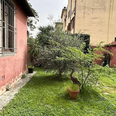 Lejlighed Piano Terra Con Giardino Condiviso *